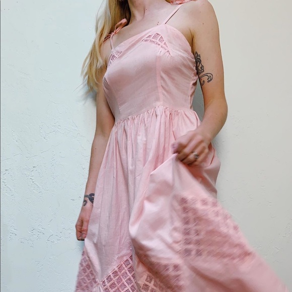 vintage dress with pockets